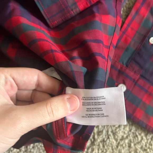 NWT GAP Cedar Plaid Button Up Men's Multiple Sizes Long Sleeve Shirt Holiday - Picture 7 of 7